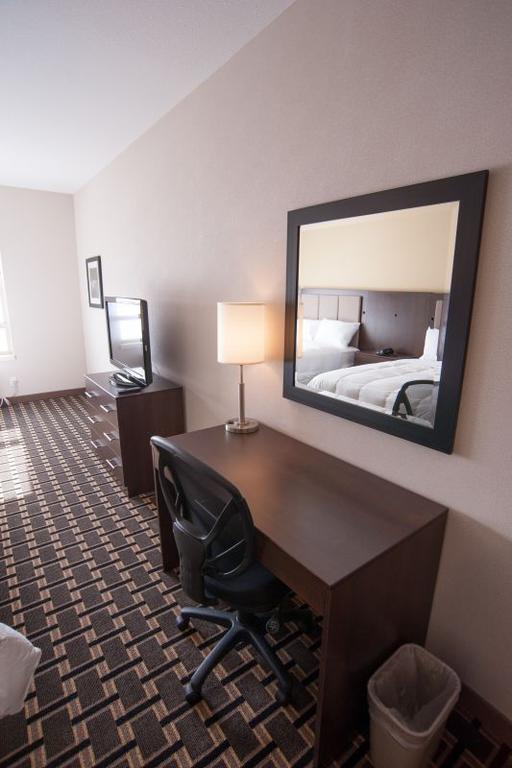 Western Star Inn & Suites Stoughton Δωμάτιο φωτογραφία