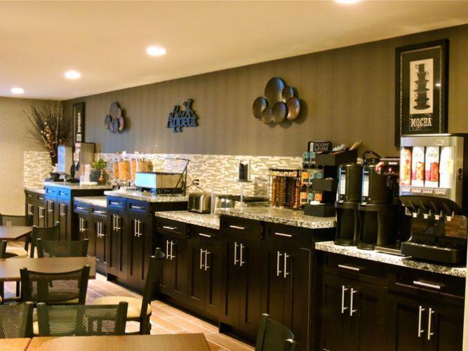 Western Star Inn & Suites Stoughton Εξωτερικό φωτογραφία