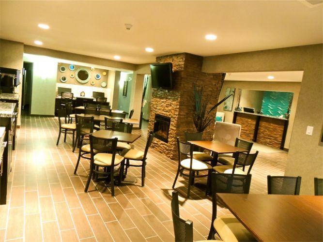 Western Star Inn & Suites Stoughton Εξωτερικό φωτογραφία