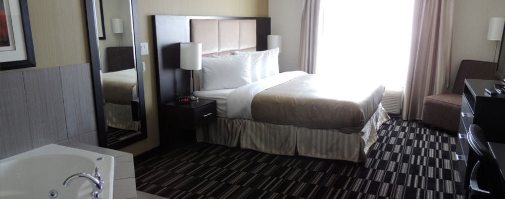 Western Star Inn & Suites Stoughton Εξωτερικό φωτογραφία